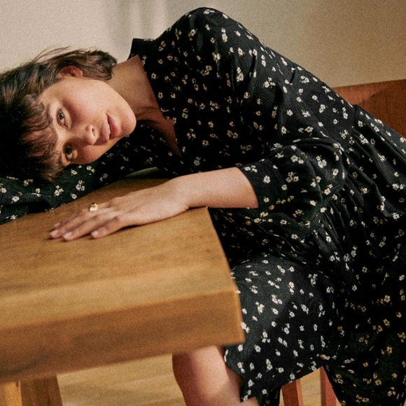 Sezane Leana Dress - Picture 3 of 10